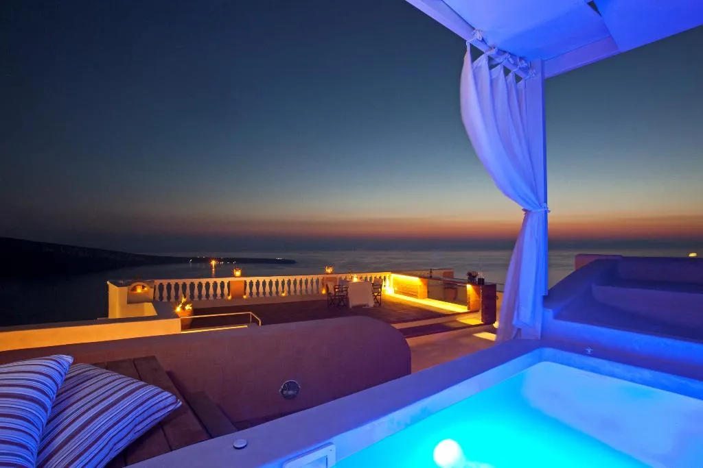 Pool, Oia Mansion, Santorini