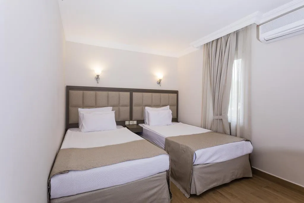 Room, Moonshine Hotel and Suites, Bodrum