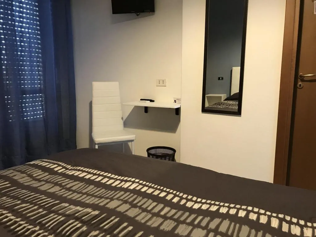 Room, Bed and Breakfast Triscele, Catania