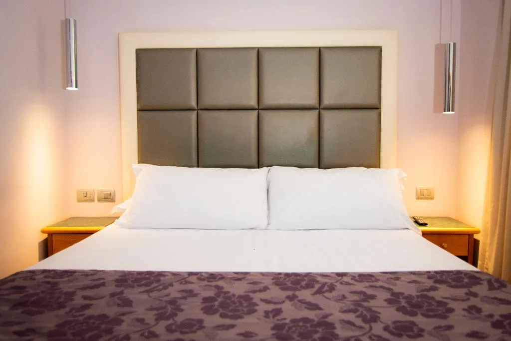 DOUBLE ECONOMY Room, Giolli Nazionale, Rome