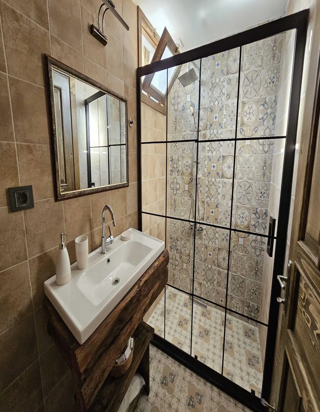 Room DELUXE ONE BED Room, Origin Suites Urla, Izmir