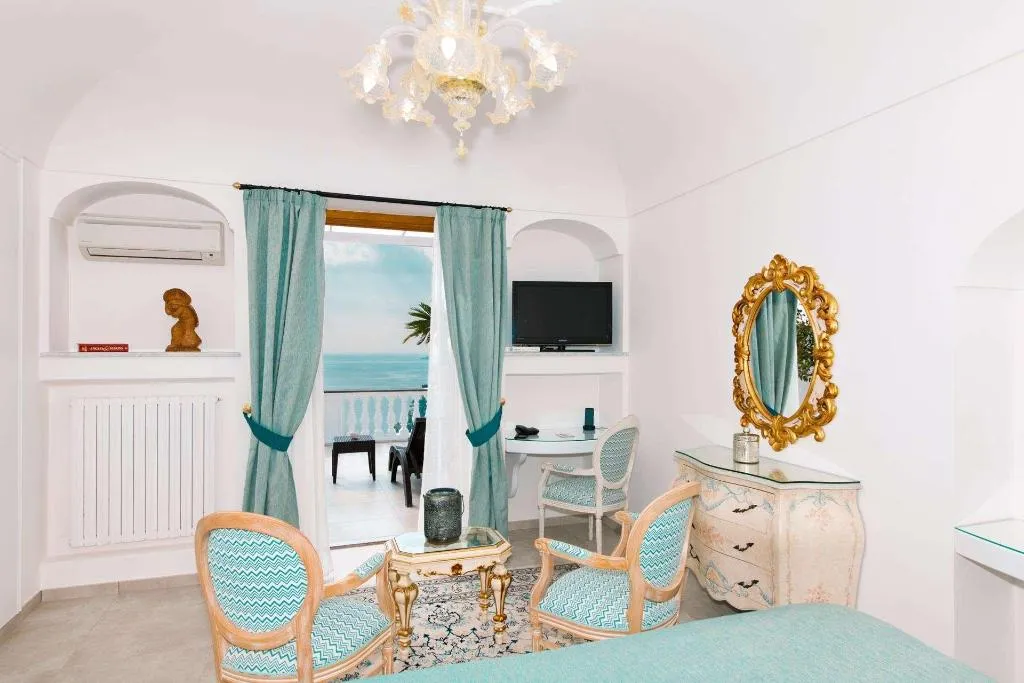 Room, Hotel Villa Gabrisa, Naples