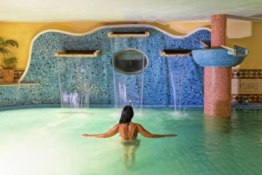Sports and Entertainment, Hotel Tritone Resort & Spa, Naples