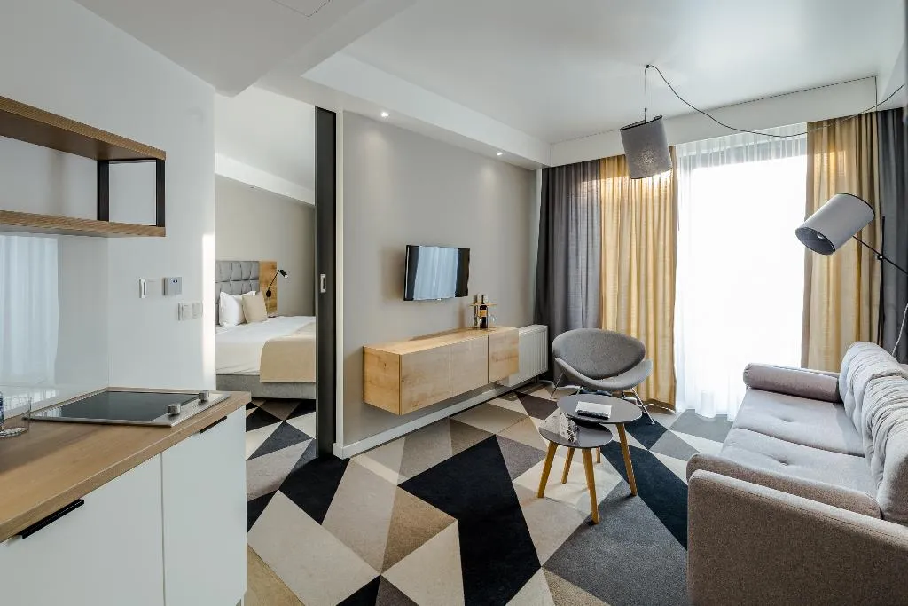 SUITE DELUXE Room, Lwowska1, Krakow