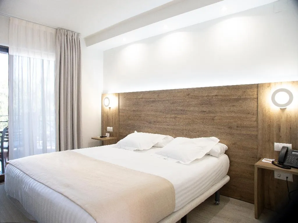 Double or Twin STANDARD Room, Hotel Boutique Calas de Alicante, Costa Blanca