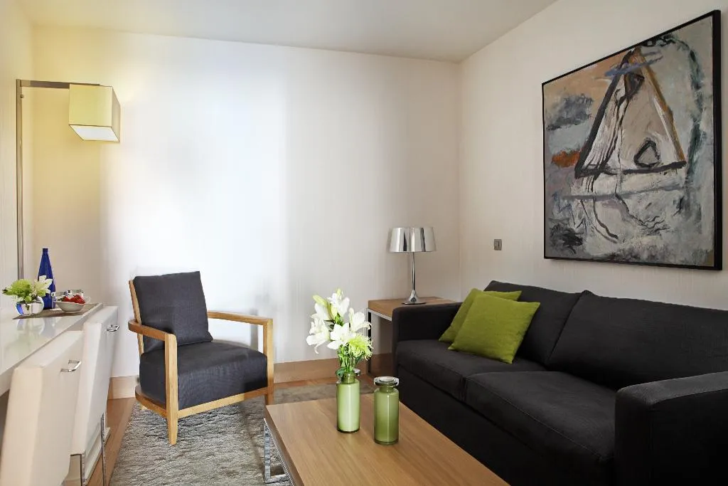 JUNIOR SUITE STANDARD Room, Madrid Príncipe de Vergara, Madrid