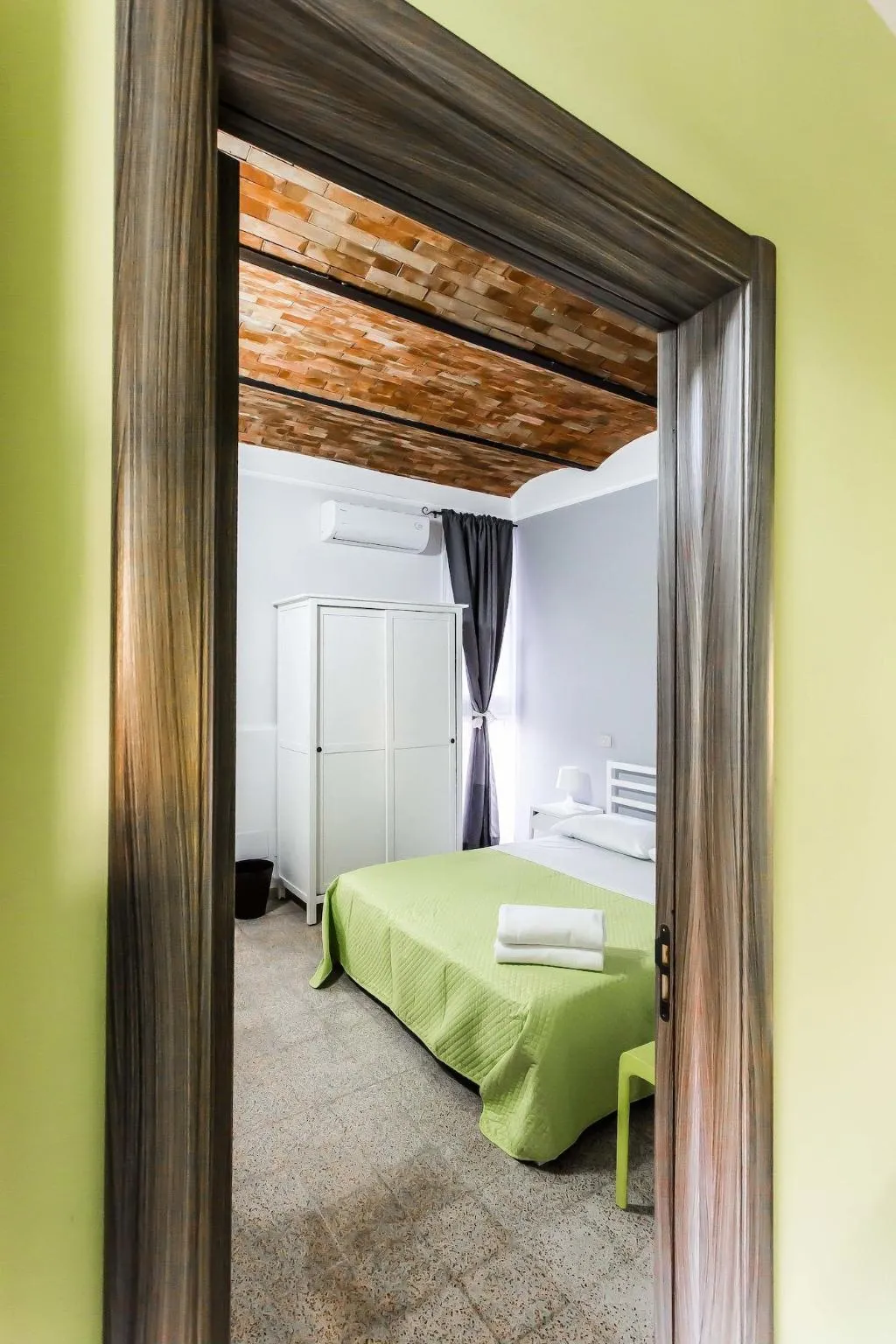 Room, Miss Sicily B&B, Palermo