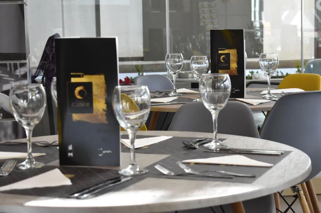 Restaurant, Athenian Montaza Hotel, Athens