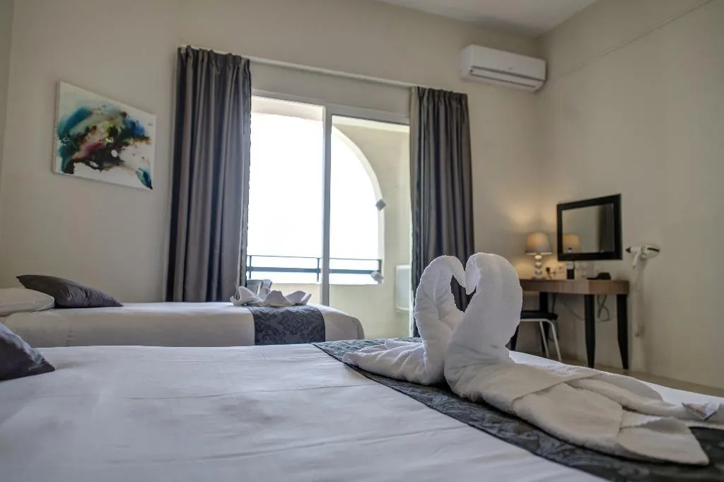 TRIPLE SEA VIEW Room, Europa Hotel Malta, Malta