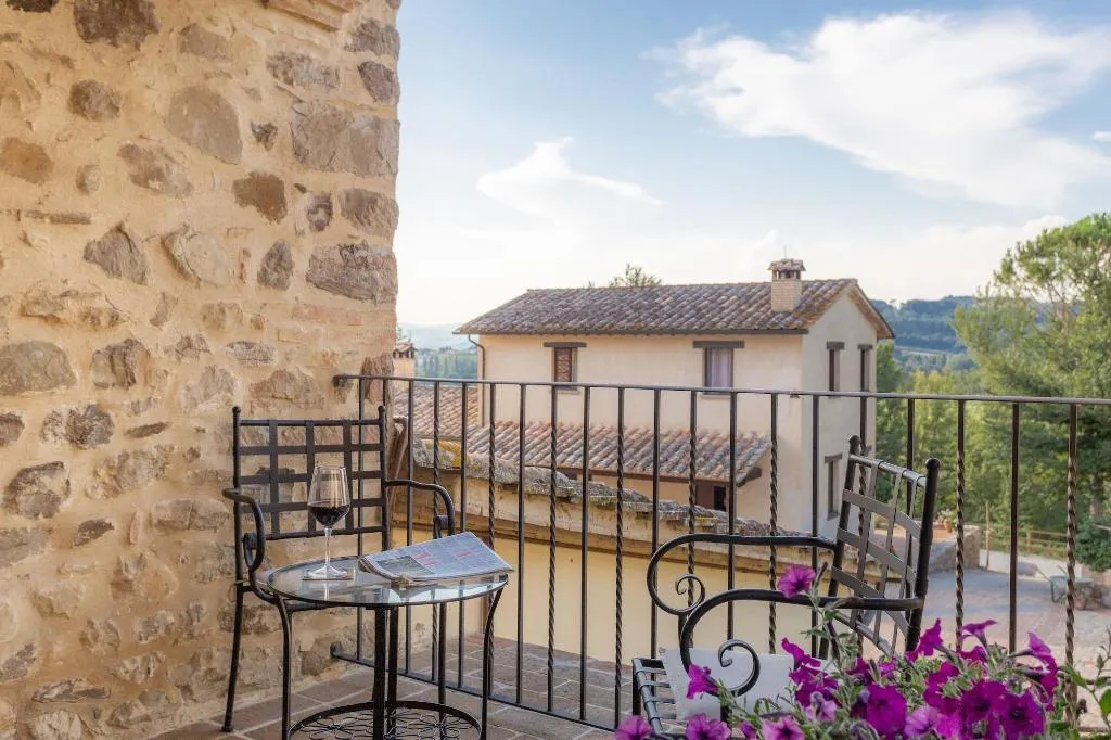 SUITE WITH JACUZZI Room, Gh Borgo Pulciano Agriturismo, Perugia