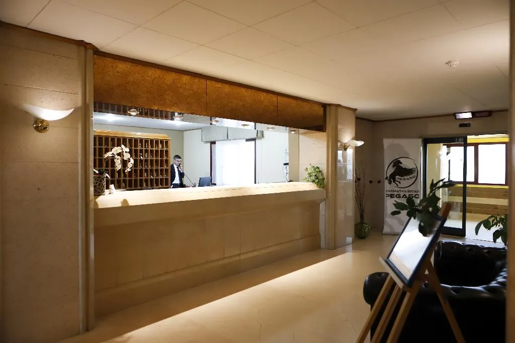 Lobby, Pegasus, Cagliari