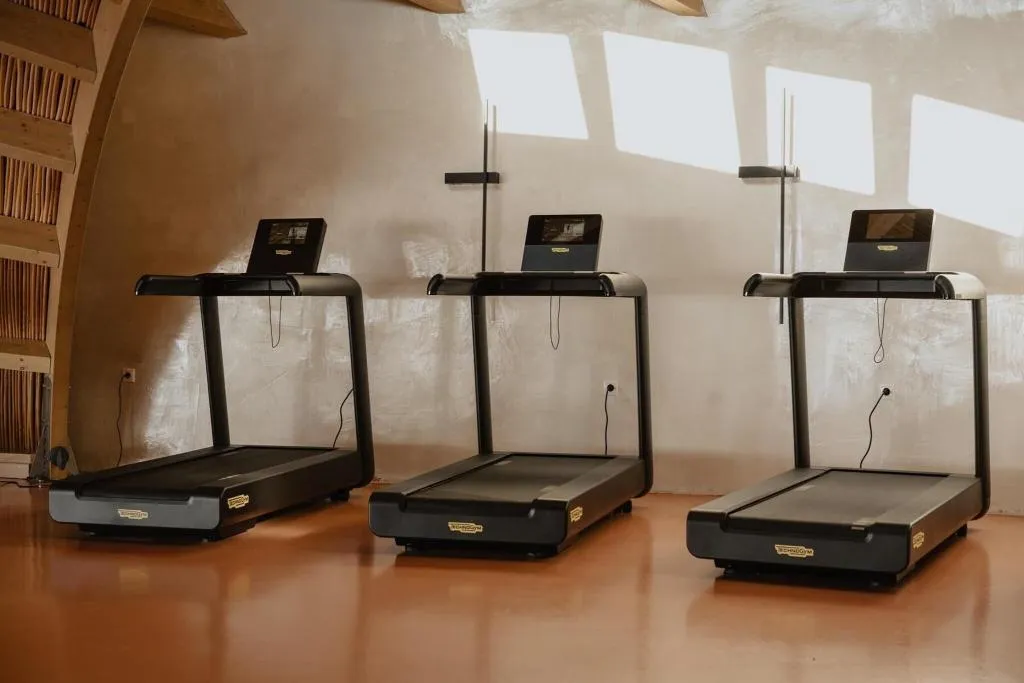 Sports and Entertainment, Acro Wellness Suites - Adults Only, Crete