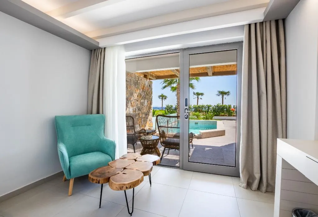 SUITE WITH PRIVATE POOL Room, Konstantinos Palace, Rhodes