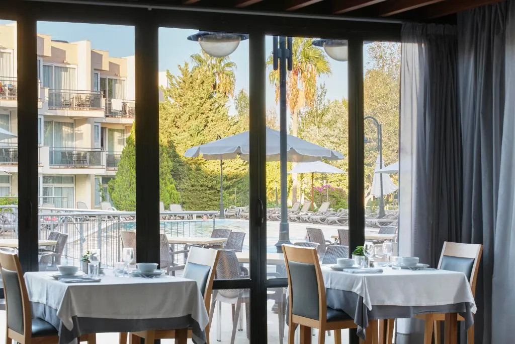 Restaurant, Duva, Majorca