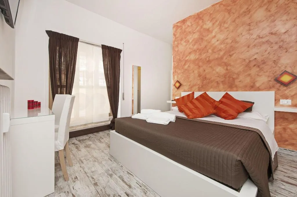 Room, De Guestibus, Rome