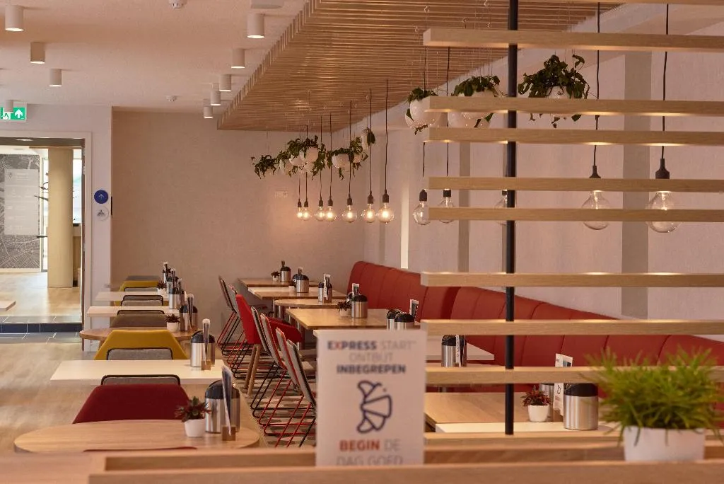 Restaurant, Holiday Inn Express Amsterdam - City Hall, Amsterdam