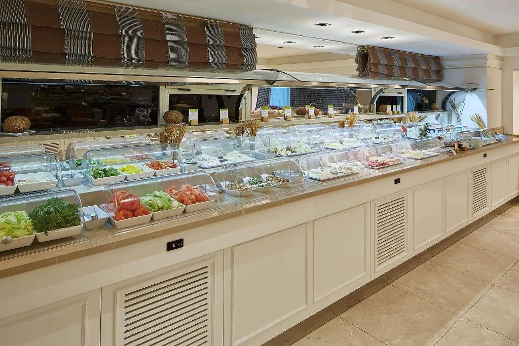 Restaurant, DoubleTree By Hilton Izmir Alsancak, Izmir