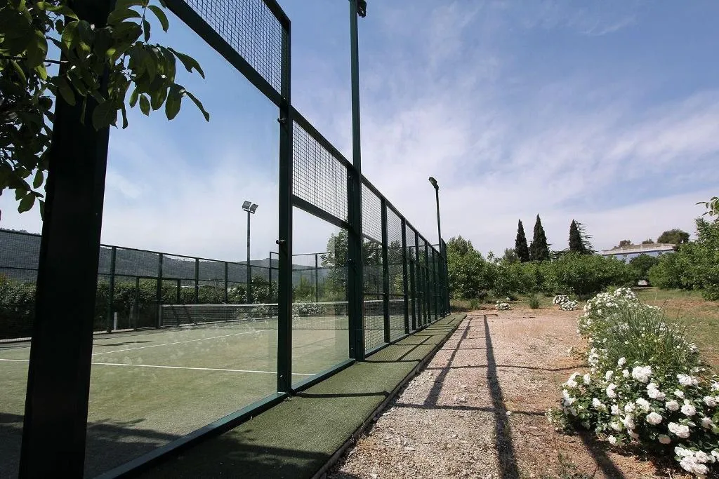 Sports and Entertainment, Hotel Ferrero, Valencia