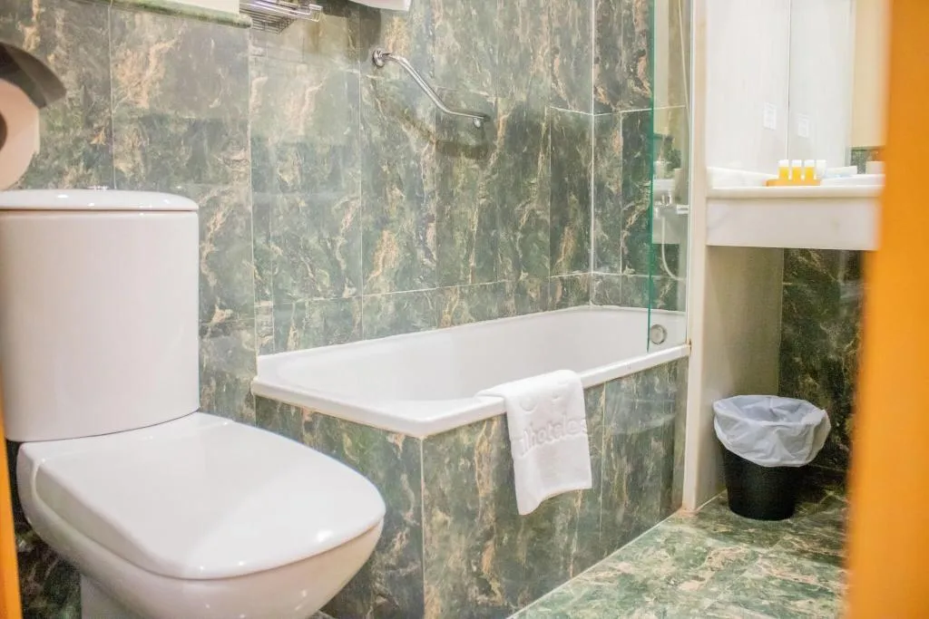 Room, Yit Vereda Real, Andalucia