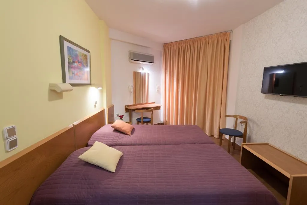 Double or Twin STANDARD Room, Poseidon Hotel, Athens