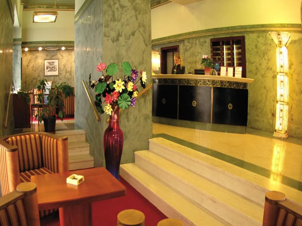 Lobby, EA Hotel Royal Esprit, Prague