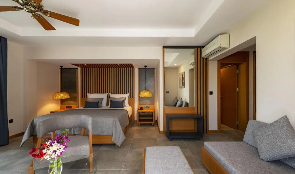 Room, Samara, Bodrum