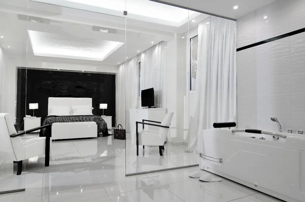 JUNIOR SUITE CLASSIC Room, Athens Status Suites, Athens