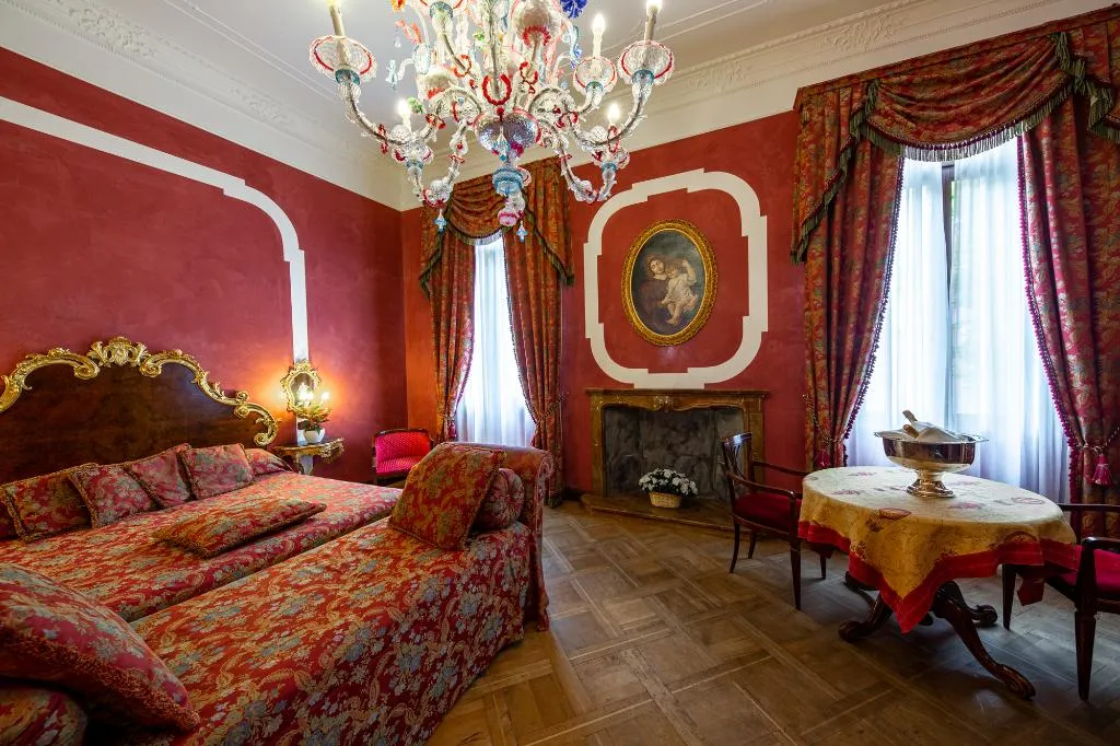 QUADRUPLE STANDARD Room, San Moise, Venice