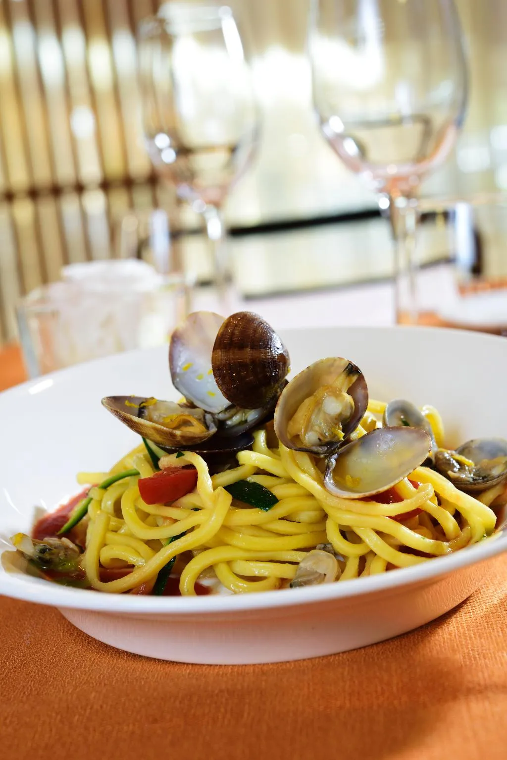 Restaurant, Unahotels Varese, Milan