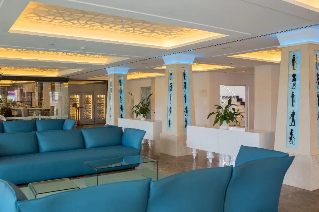 Lobby, Hotel Luxor, Majorca