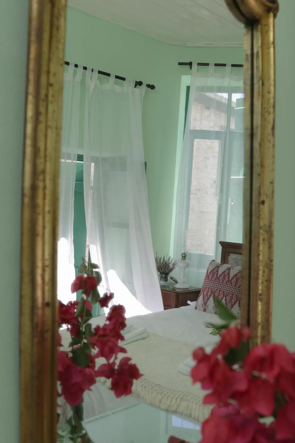Room, To Konatzi Tis Marikkas Tzie Tou Yianni, Cyprus