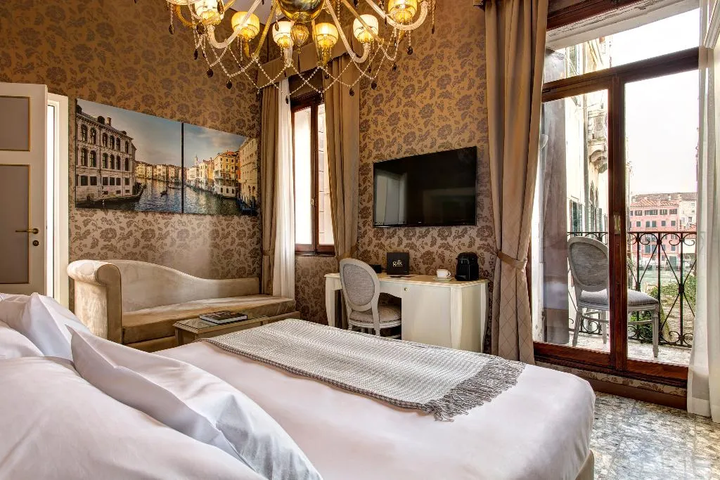 Double or Twin DELUXE Room, Gkk Exclusive Private Suites Venice, Venice