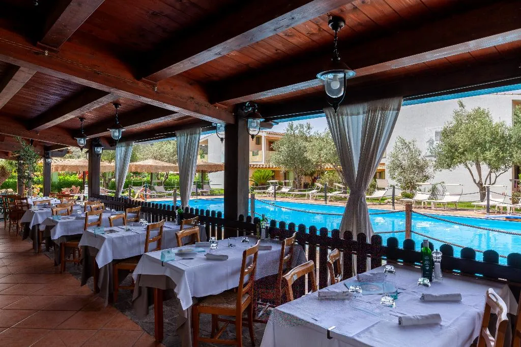Restaurant, iH Hotels Villasimius Le Zagare Resort, Cagliari