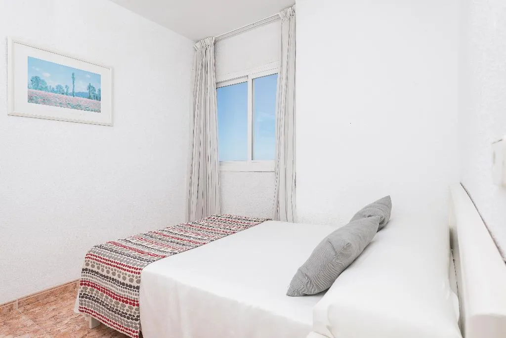 APARTMENT TWO BEDROOMS Room, Apartamentos Siesta I, Majorca
