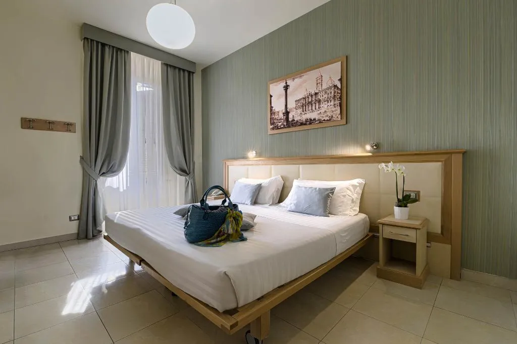 DOUBLE STANDARD Room, Domus Australia, Rome