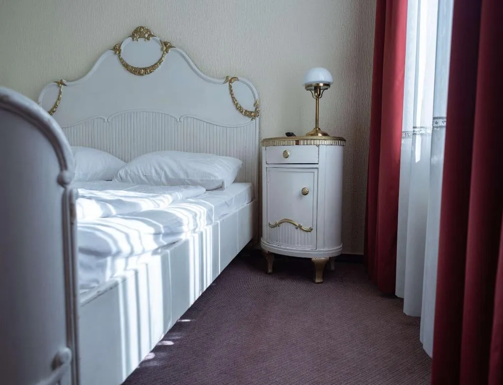 Room, acom Hotel Berlin Kurfurstendamm, Berlin