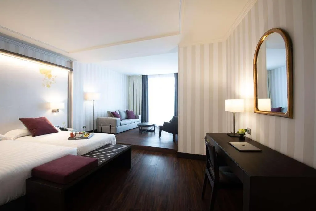 Room, Intelier Palacio de San Martín, Madrid