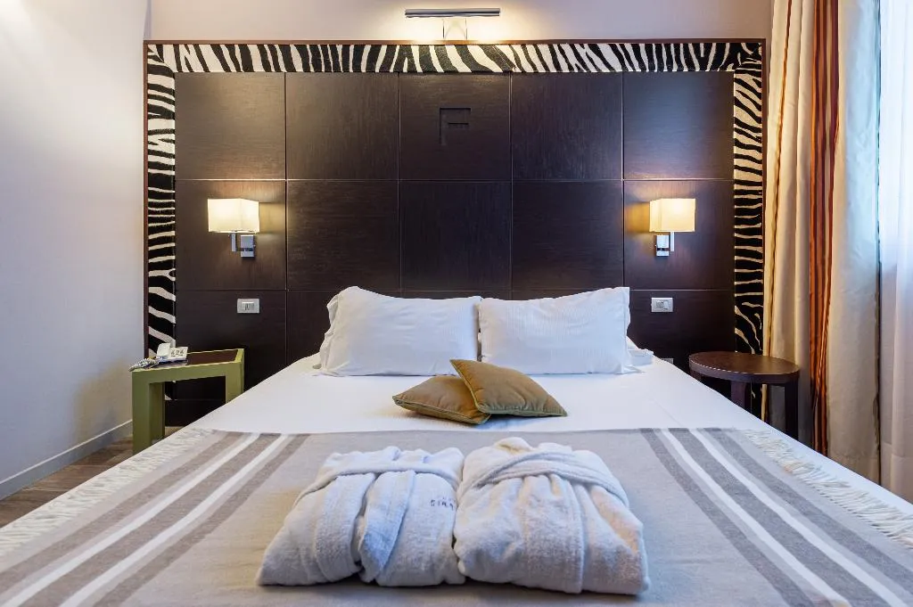 DOUBLE SINGLE USE EXECUTIVE Room, First Hotel Malpensa, Milan