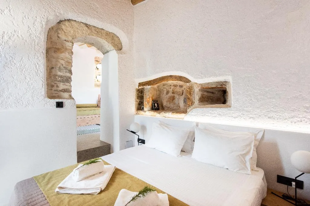 SUITE HONEYMOON Room, Lameriana Secret Village, Crete