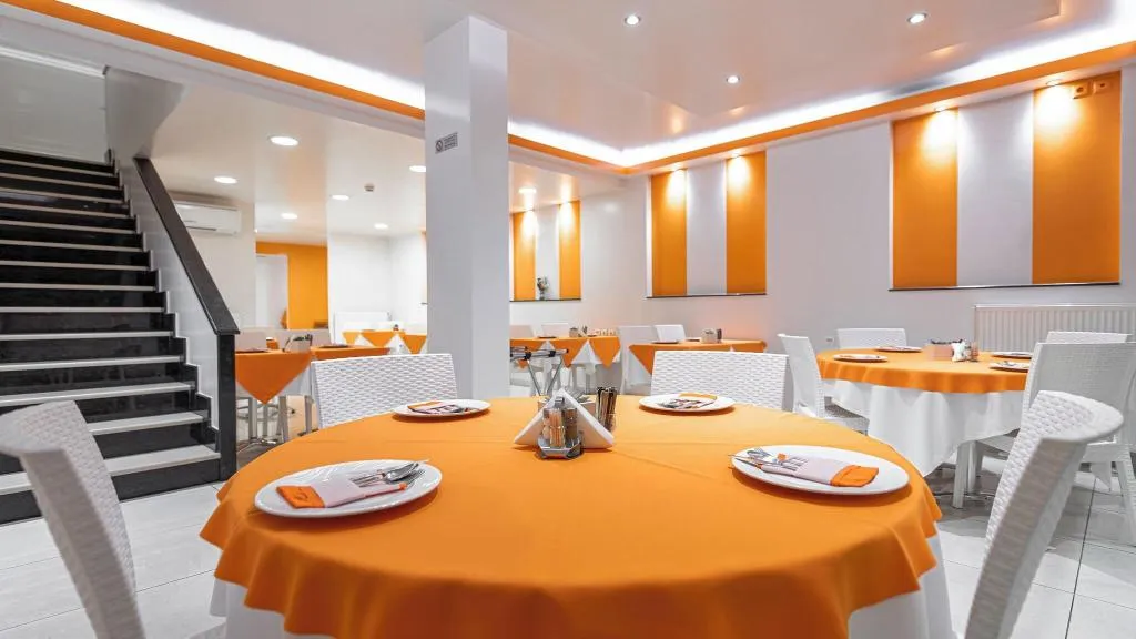 Restaurant, Faros 1, Athens