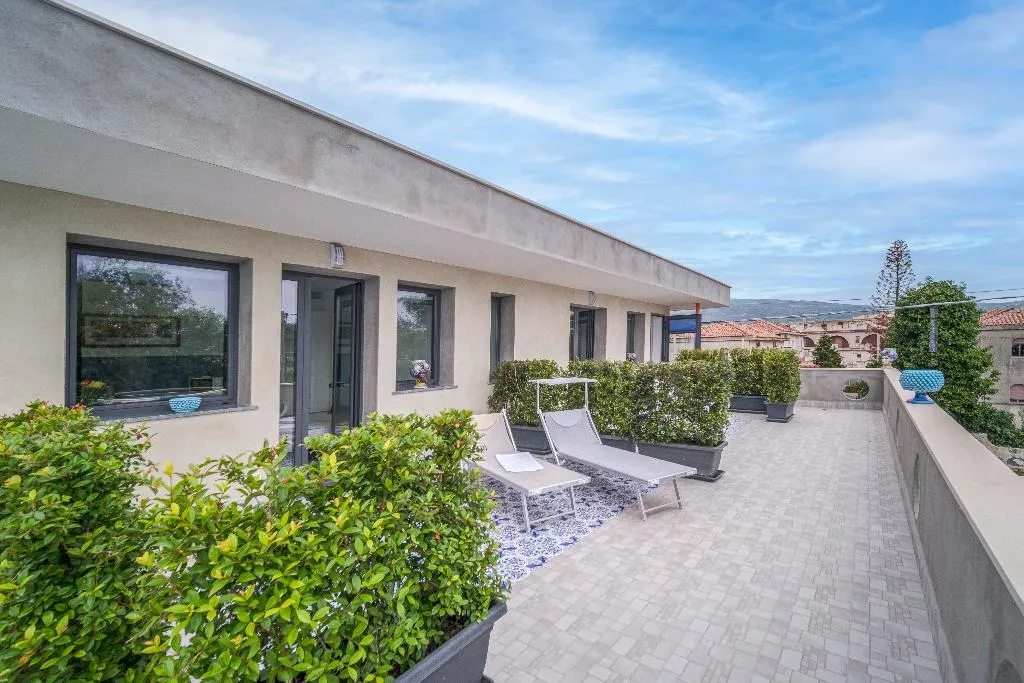 DOUBLE DELUXE WITH TERRACE Room, Aurora View Resort, Catania