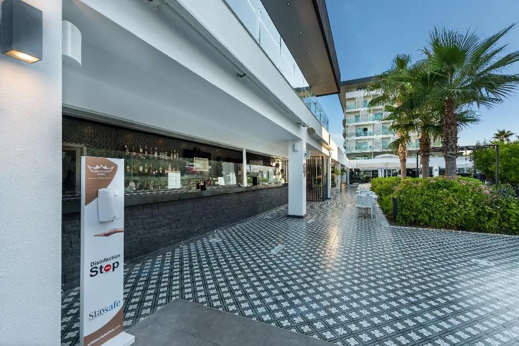 Bar, White City Resort Hotel, Antalya