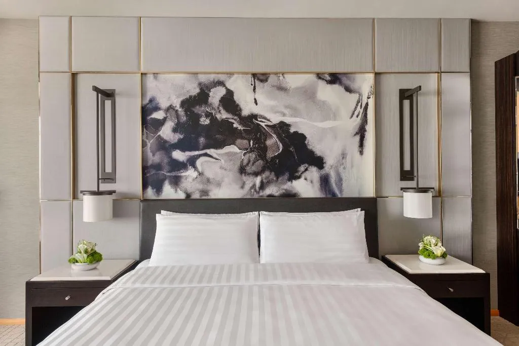 DOUBLE DELUXE Room, Shangri-La Dubai, Dubai