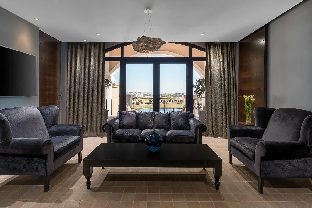 SUITE STANDARD Room, DoubleTree by Hilton La Torre Golf Resort & Spa, Costa Blanca