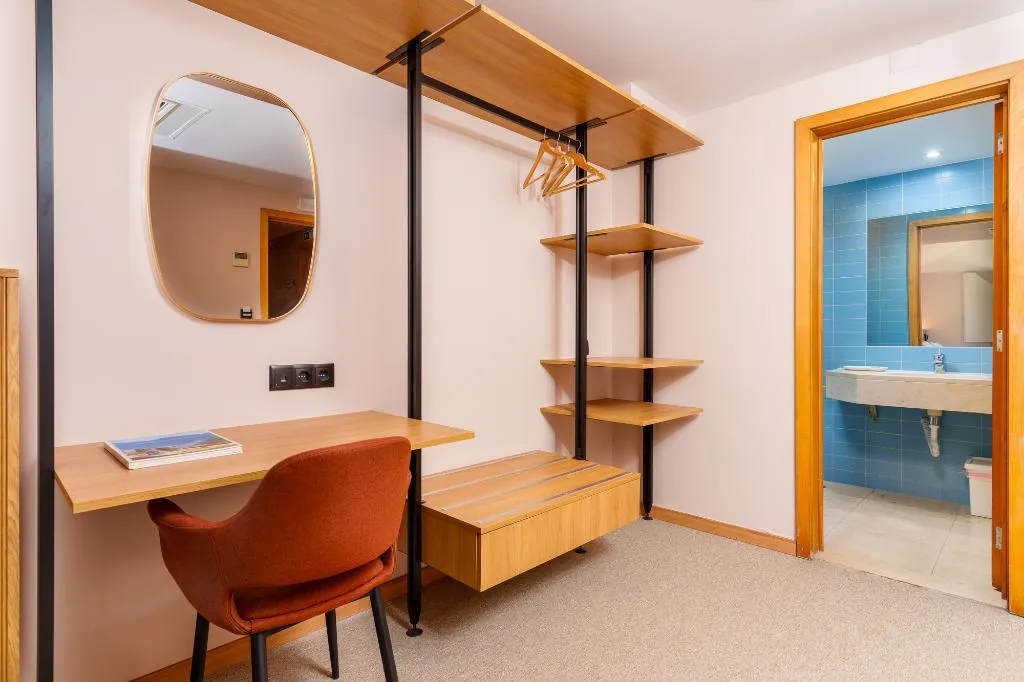 TRIPLE STANDARD Room, Cascais Hotel, Lisbon