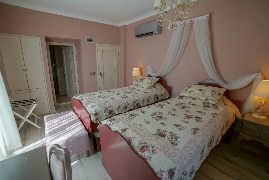 TWIN SEA VIEW Room, Karamela Otel, Izmir