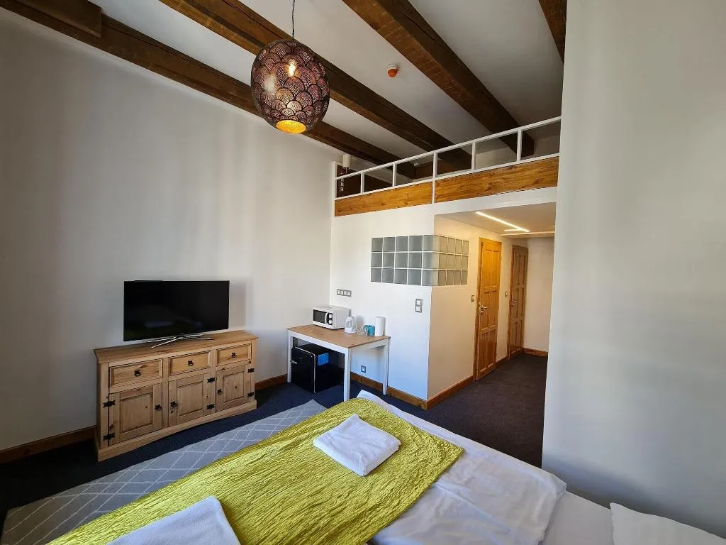Room, Hotel S42, Prague
