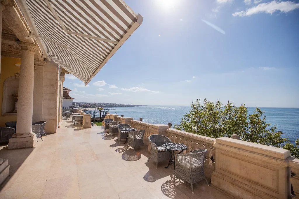 Terrace, Estoril Vintage Hotel, Lisbon