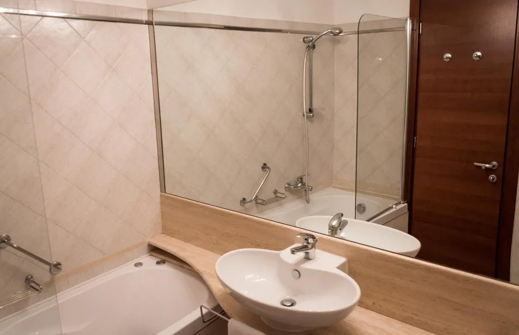 DOUBLE CLASSIC Room, Bluebay Colle Della Trinità Perugia, Perugia
