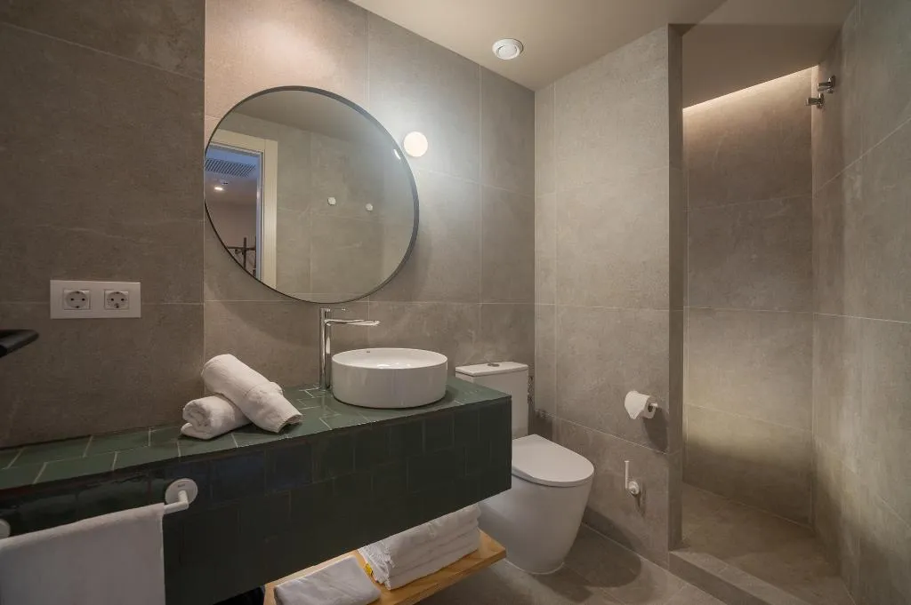 QUADRUPLE SUPERIOR Room, Aqua Hotel Bertran Park**** Adults Recommended, Costa Brava